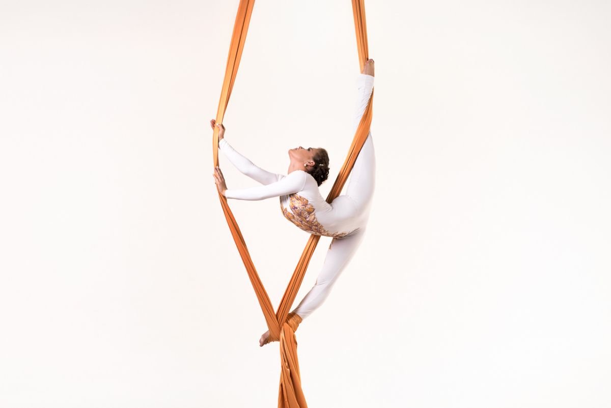 Aerial Hoop воздушное кольцо