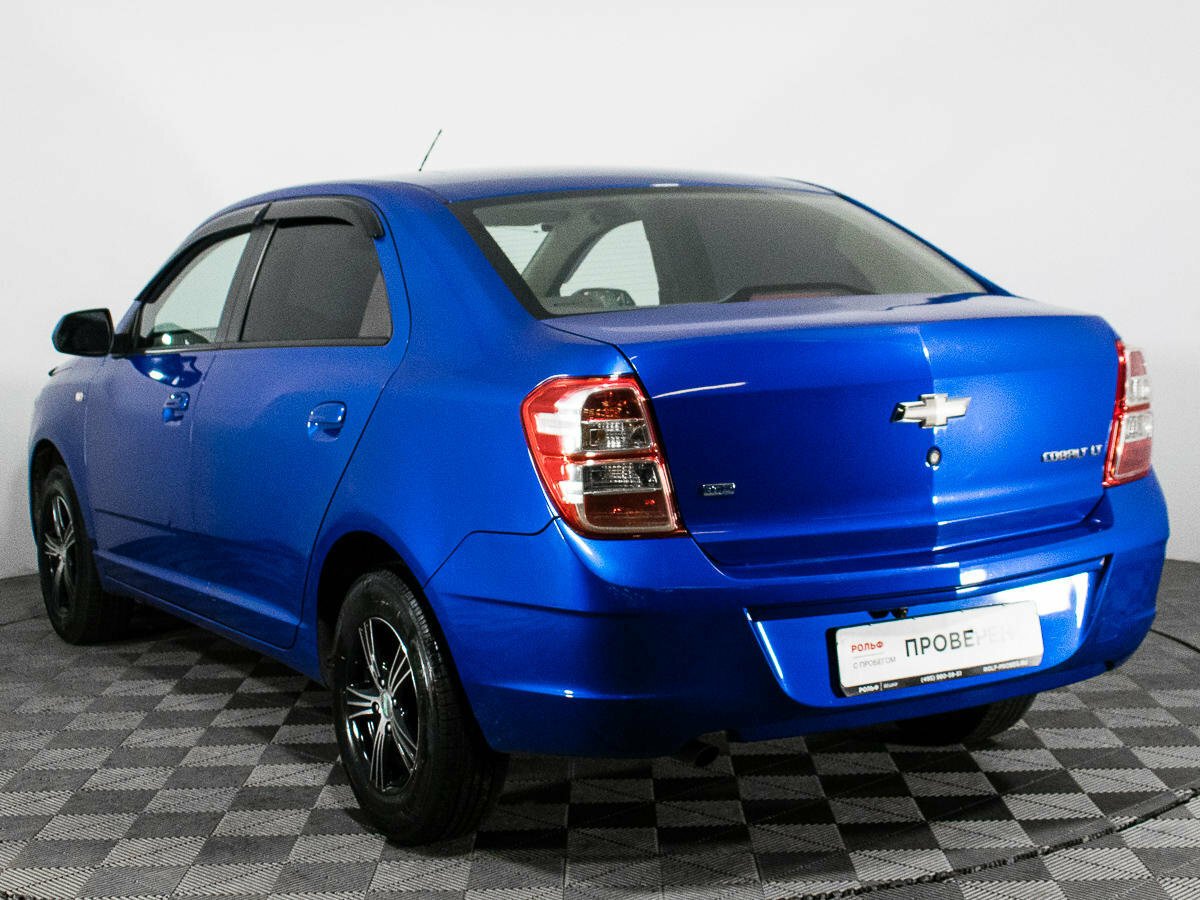 Chevrolet Cobalt 2013 синий