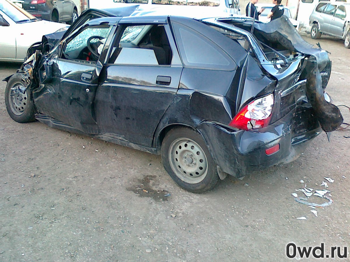 Приора белый перламутр седан