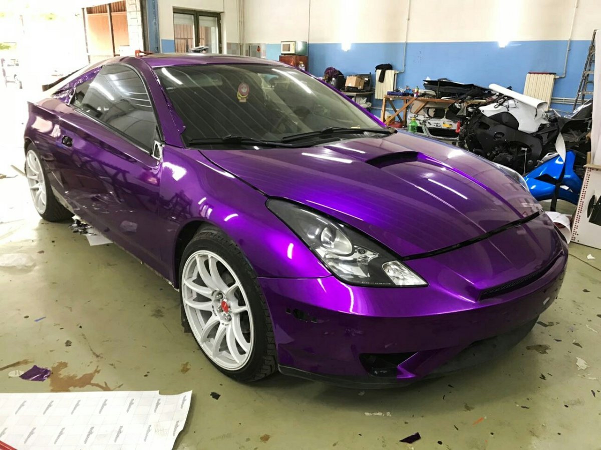 Toyota Celica фиолетовая