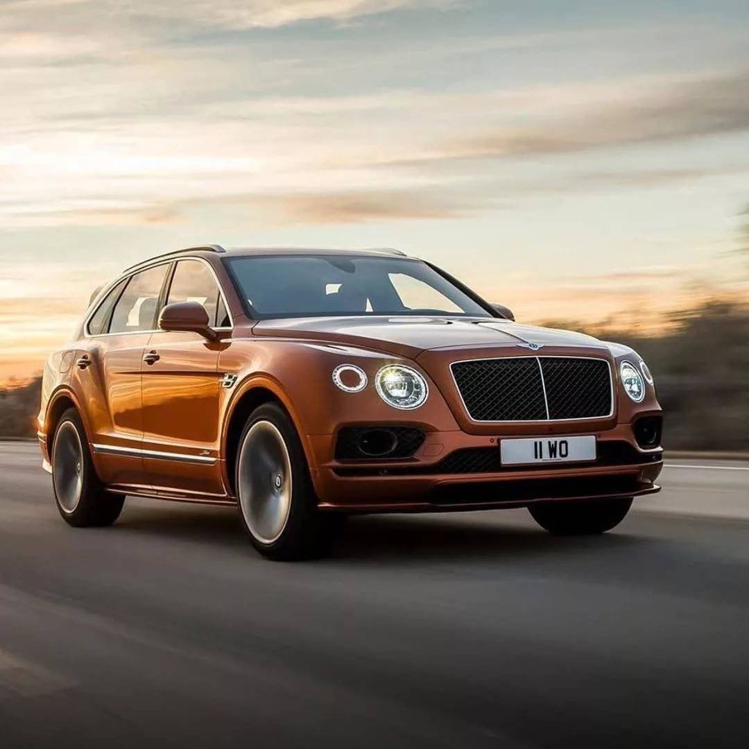 Новый Bentley Bentayga 2021