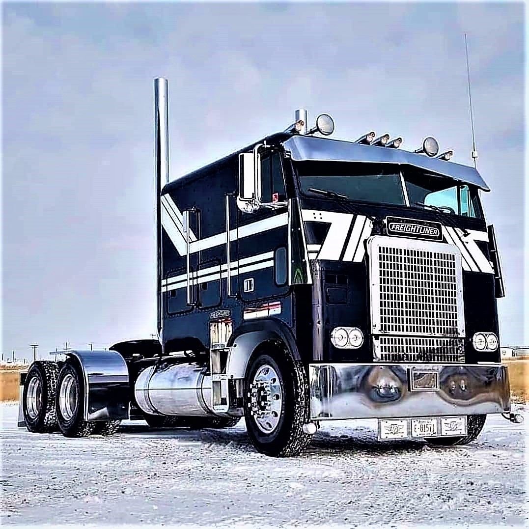 Фредлайнер Cabover