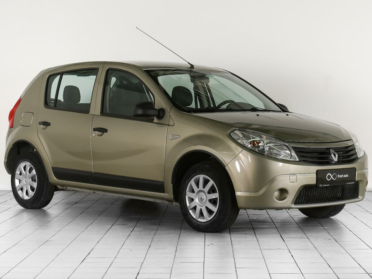 Renault Sandero Stepway 1