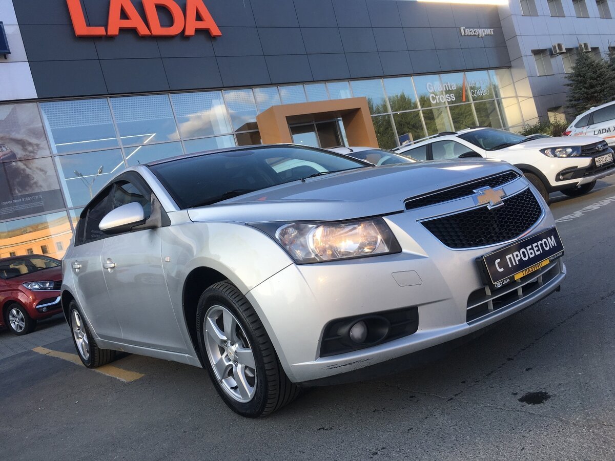 Chevrolet Cruze серебристая стрела 1.8lt