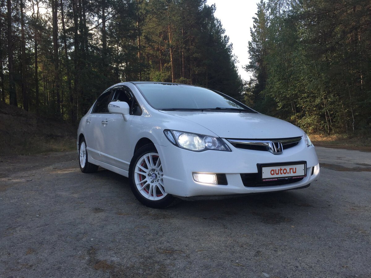 Honda Civic 2008 белый