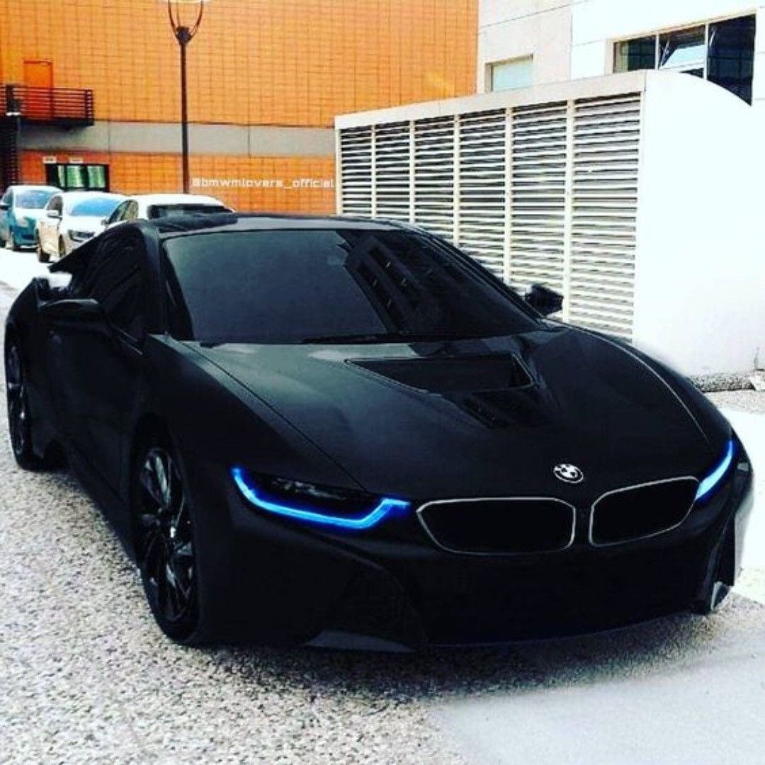 БМВ спорткар i8 черная