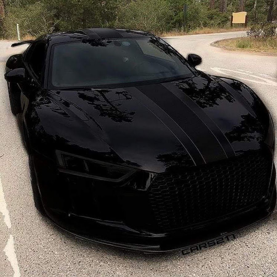 Ауди r8 v10 черная матовая тонированная