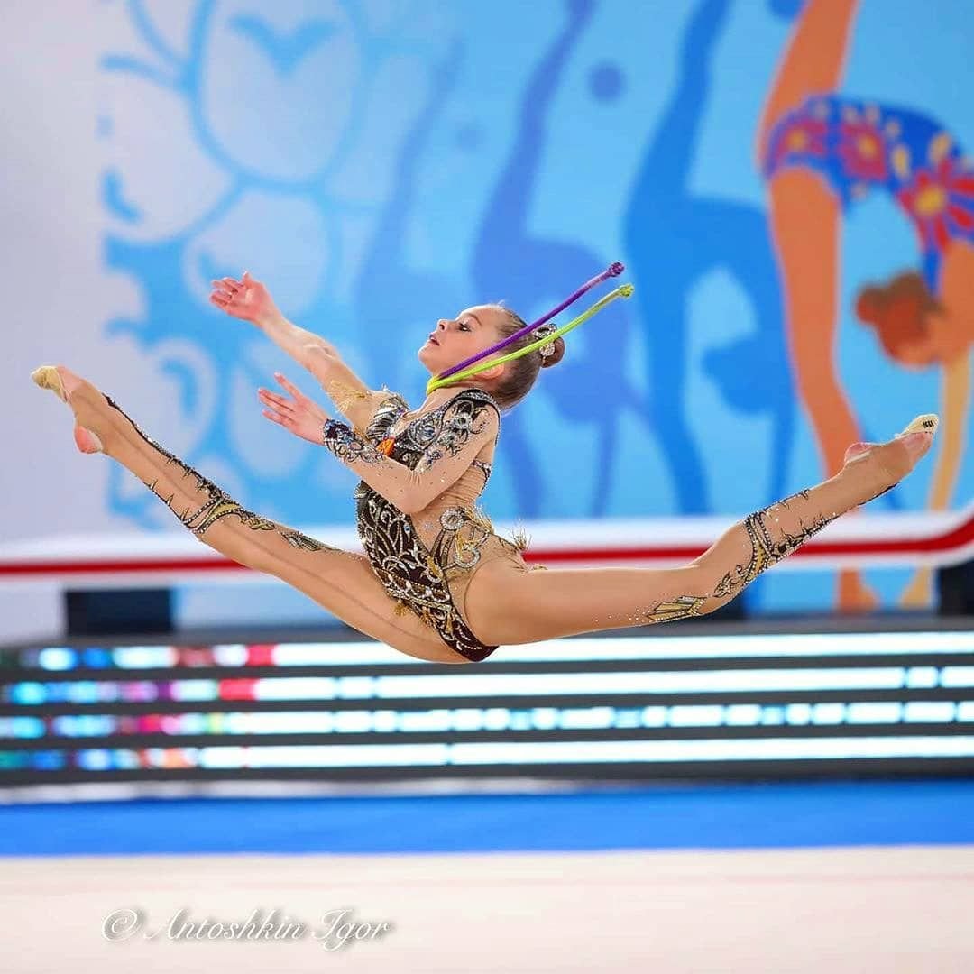 Анна Попова гимнастика
