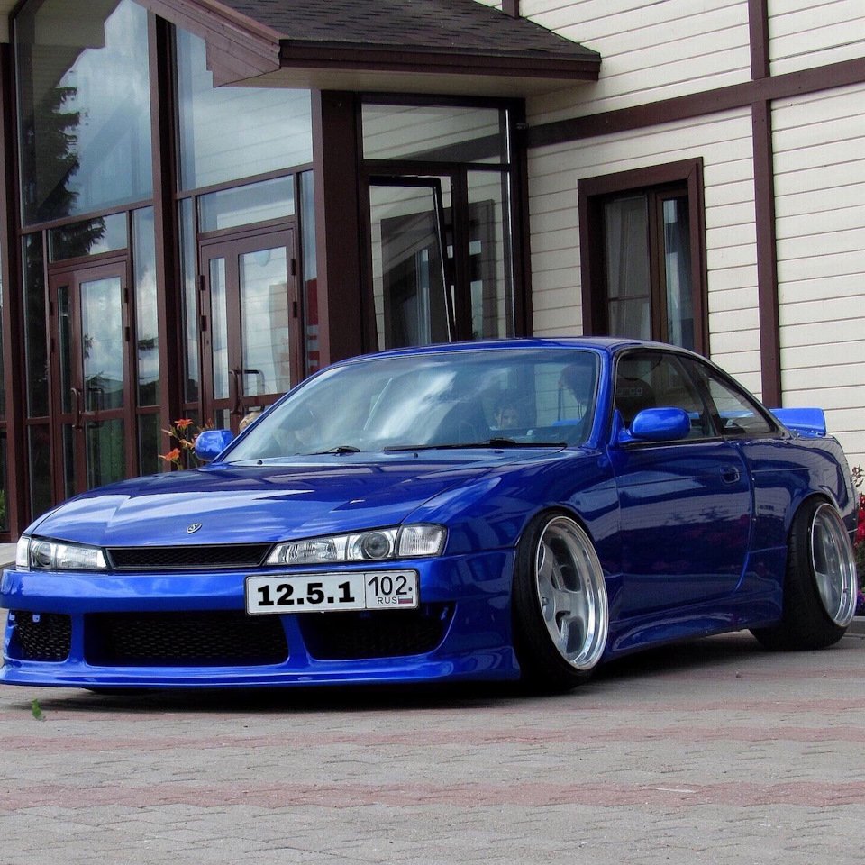 Nissan Silvia s14