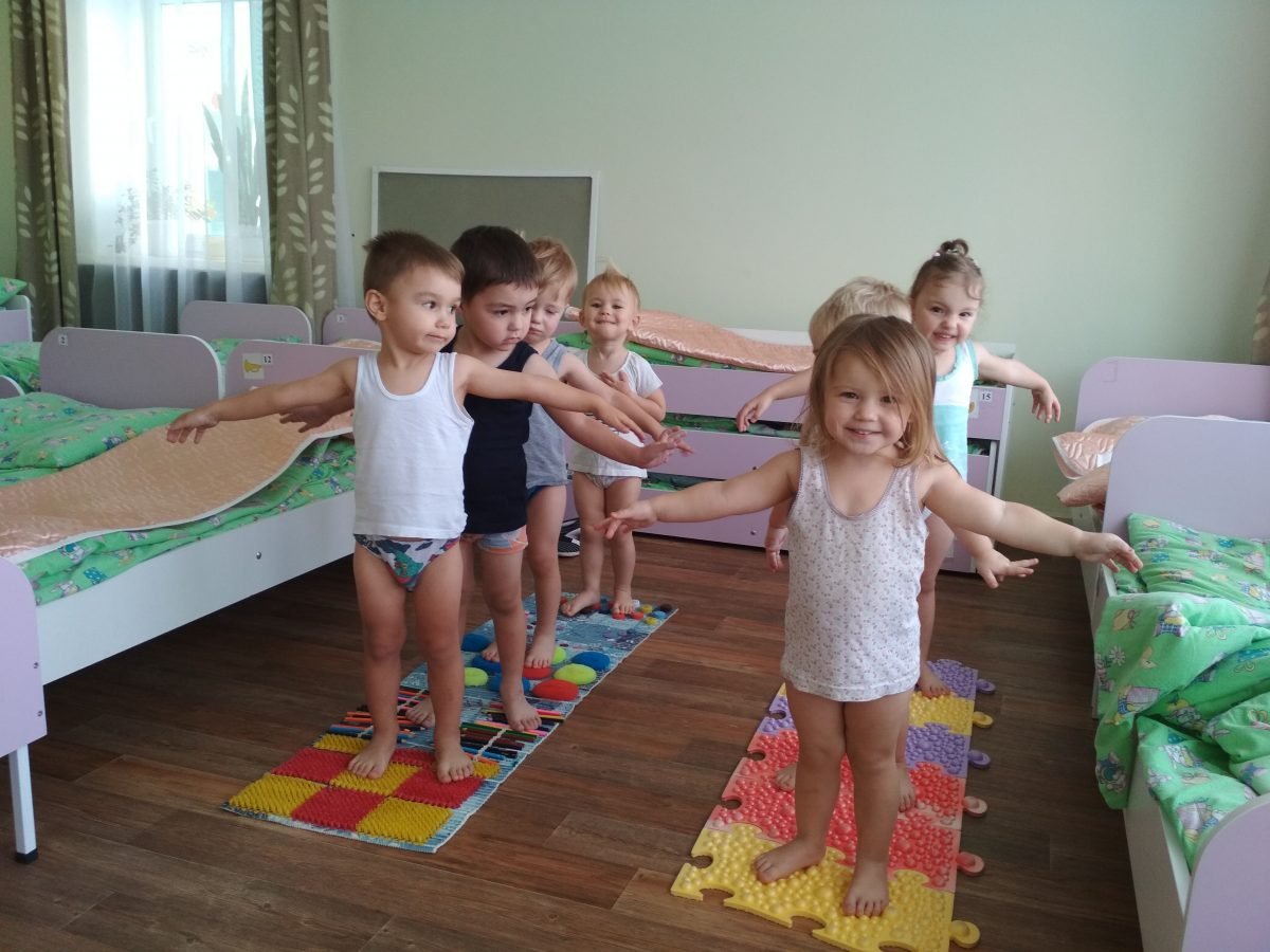 Гимнастика после сна про школу