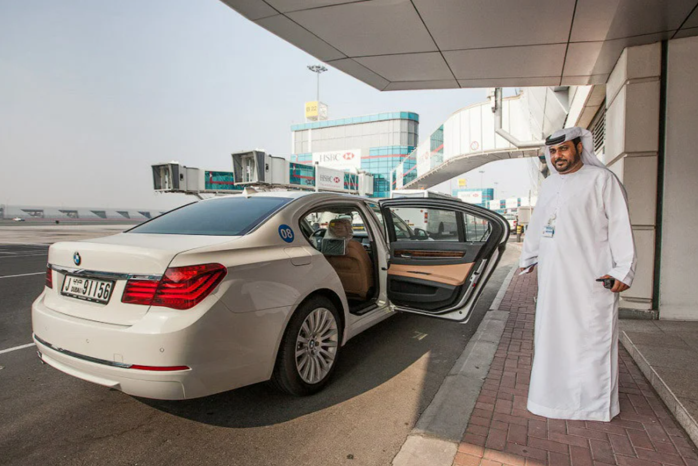Арабские эмираты новости на сегодня. Машина короля Саудовской Аравии. Кувейт Абу Даби. Миллиардер Абу Даби. A380 шейха ОАЭ.