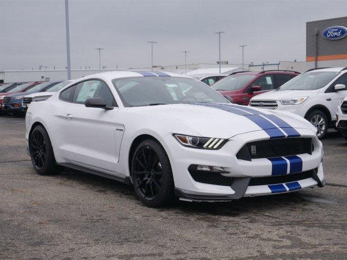 Ford Mustang 5.2 MT Shelby gt350