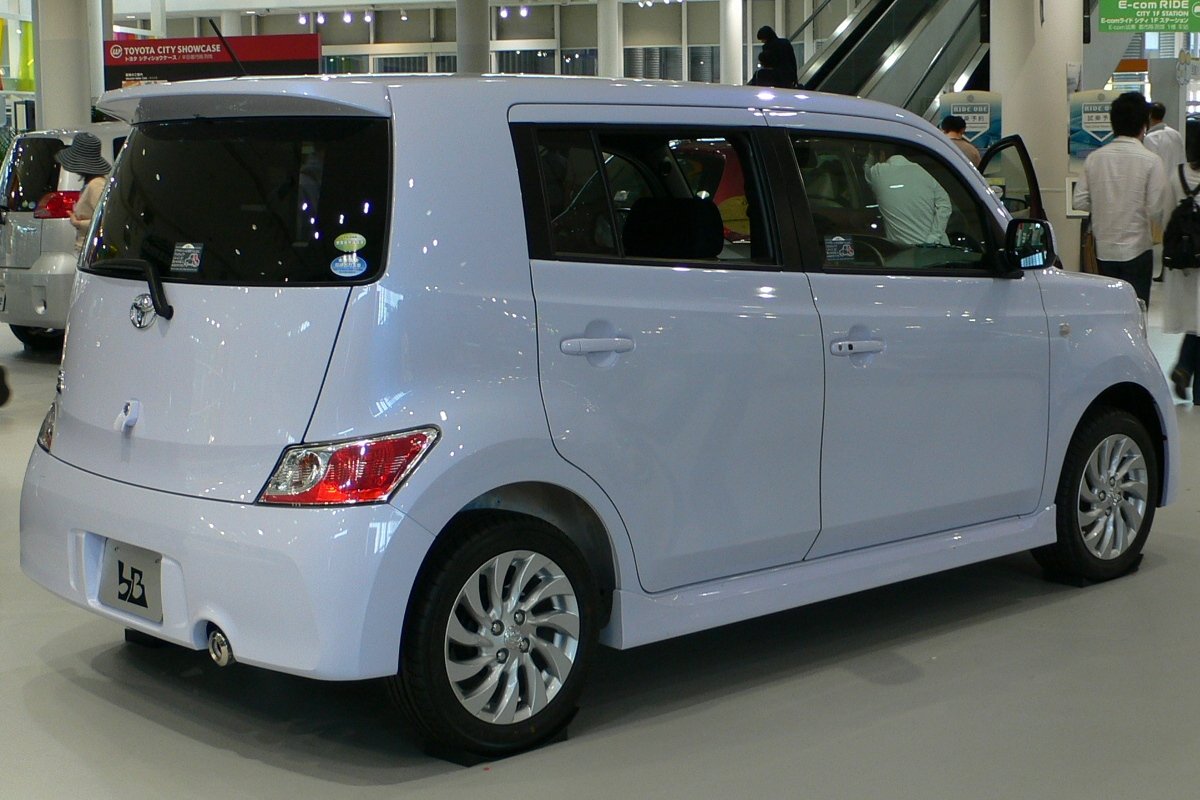 Toyota BB Subaru Dex