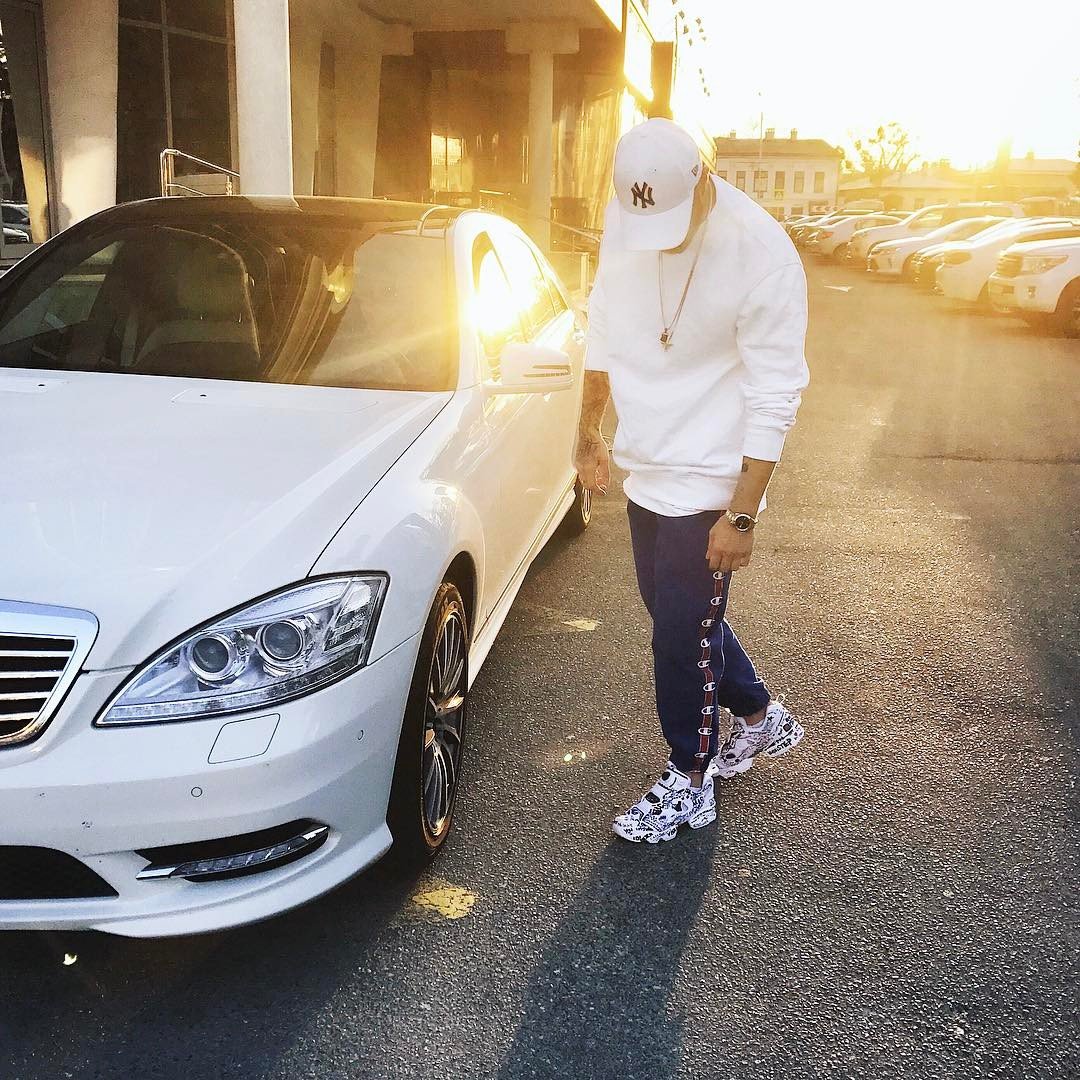 Машина Егора Крида