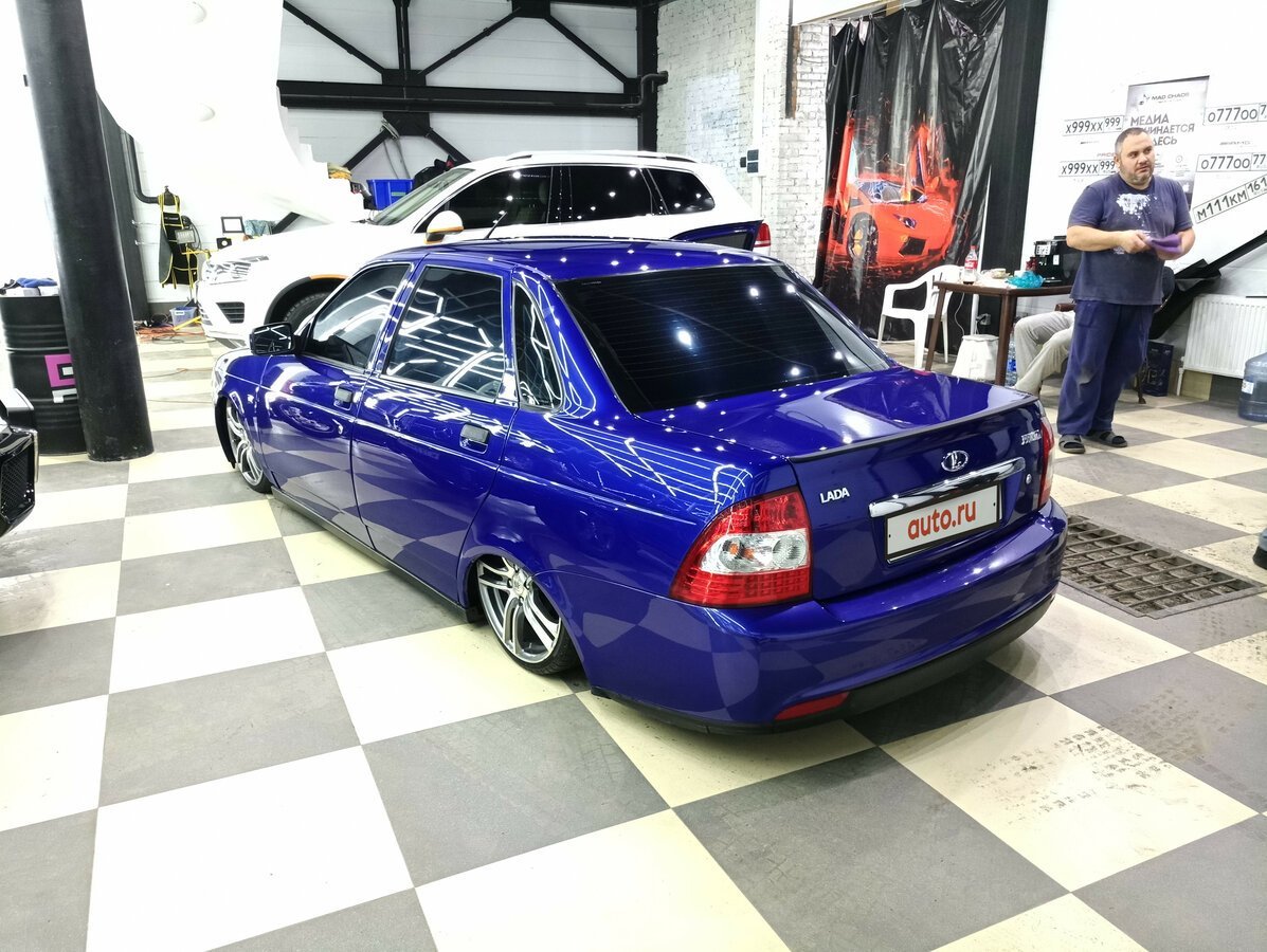 Лада Приора Персей седан