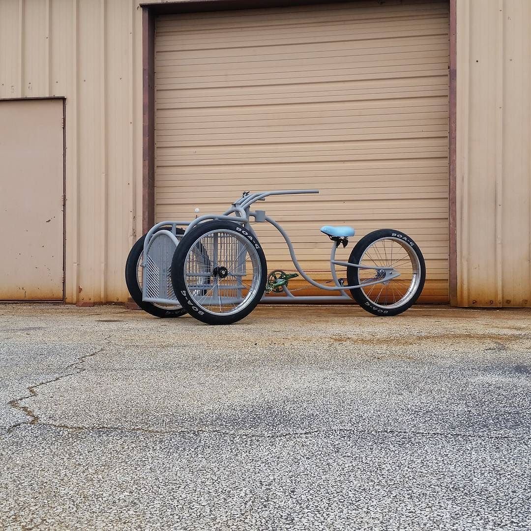 Кастомный трехколесный велосипед