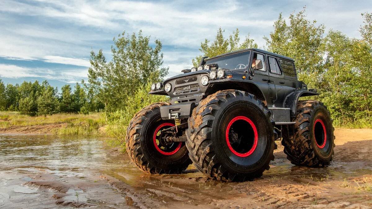 Вездеход шаман 8х8