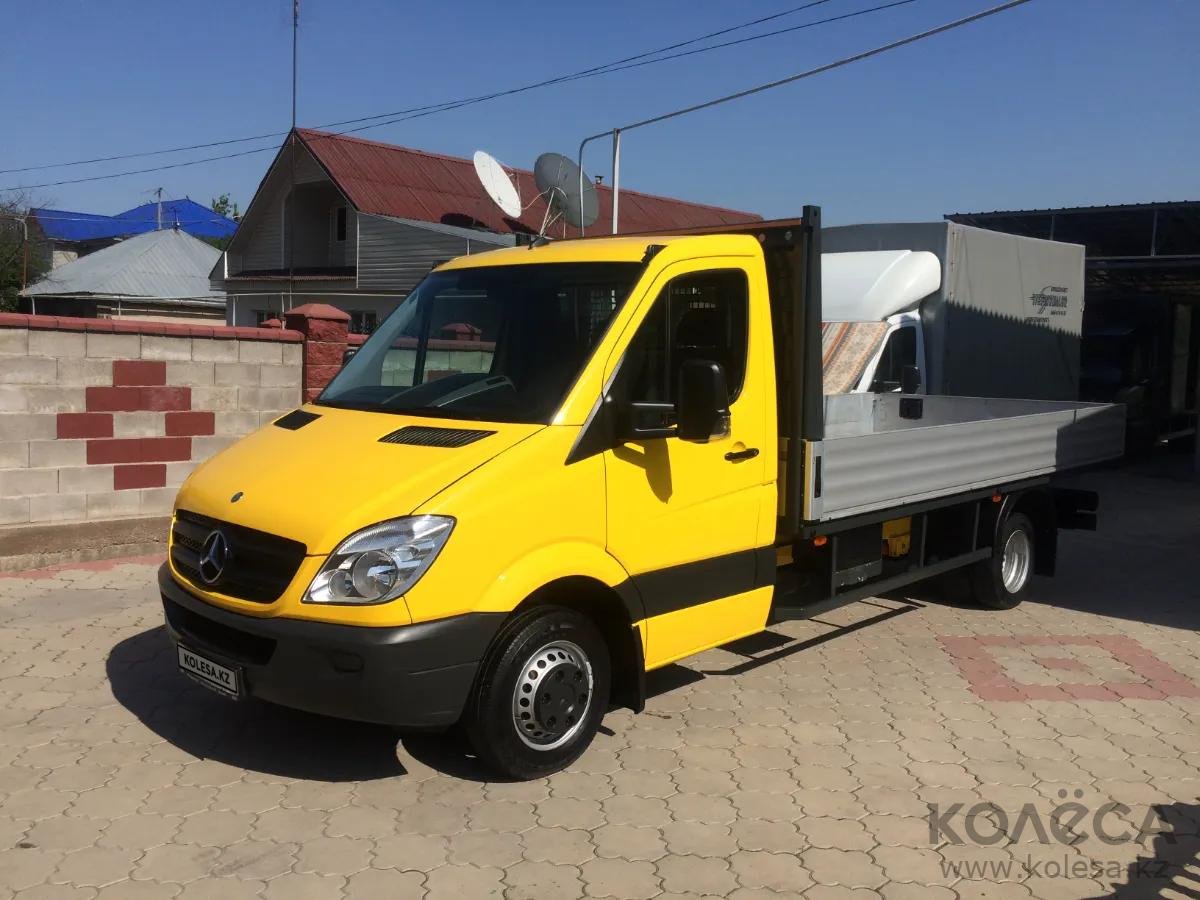 Мерседес Спринтер грузовой бортовой