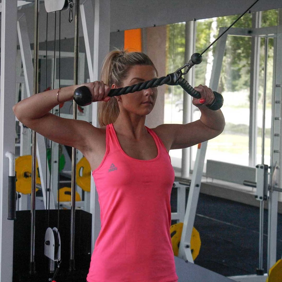 Задняя Дельта с канатом