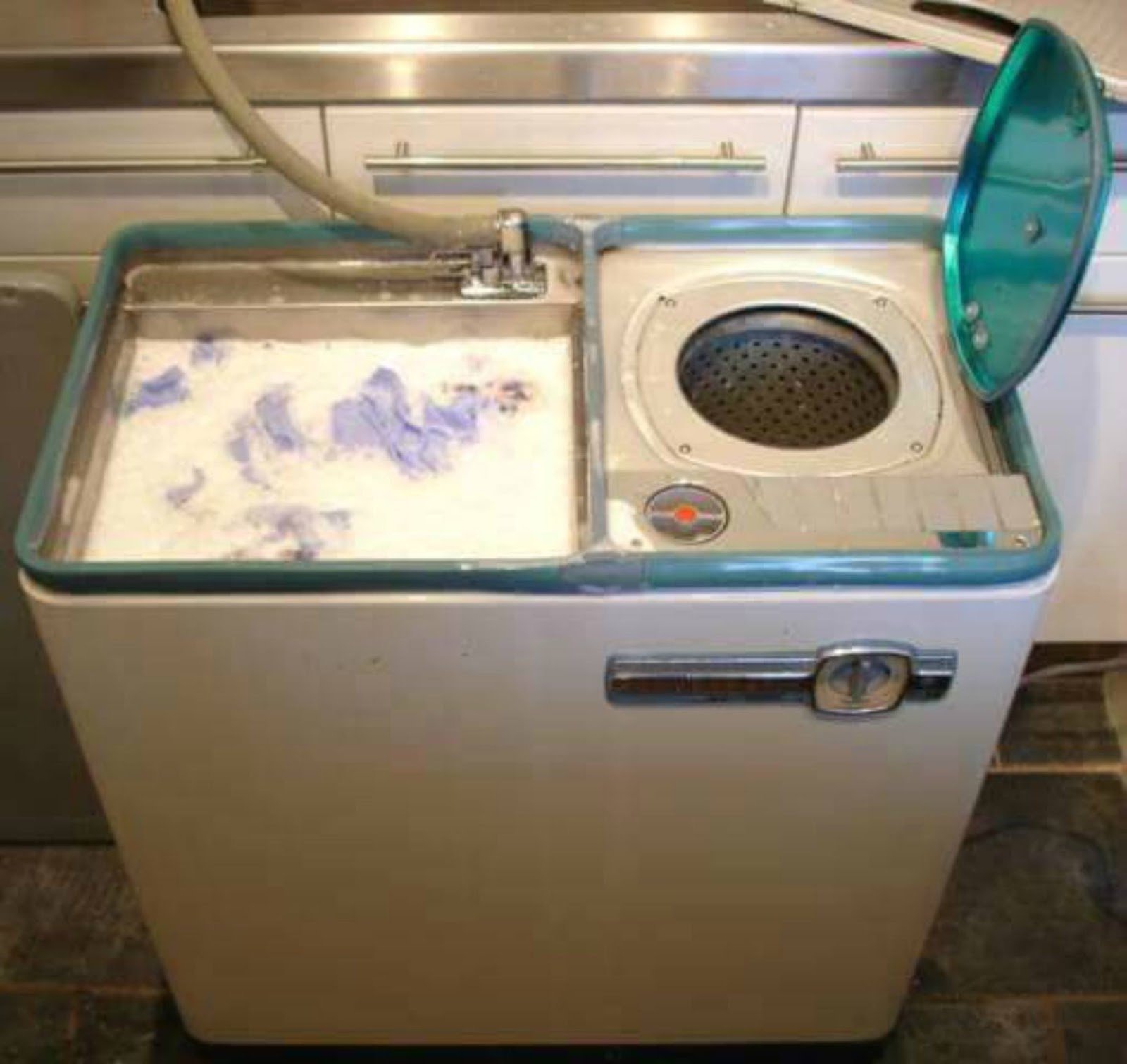 Бирюса стиральная машина производитель