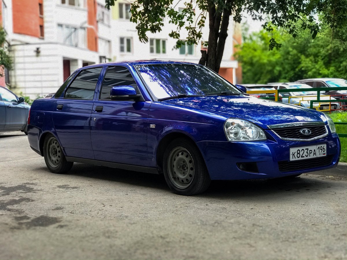 Приора голубая Планета на камриках
