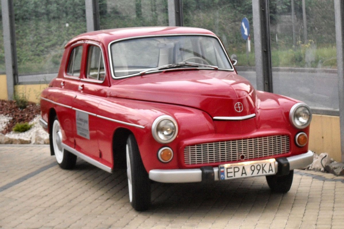 Автомобиль FSO Warszawa 223