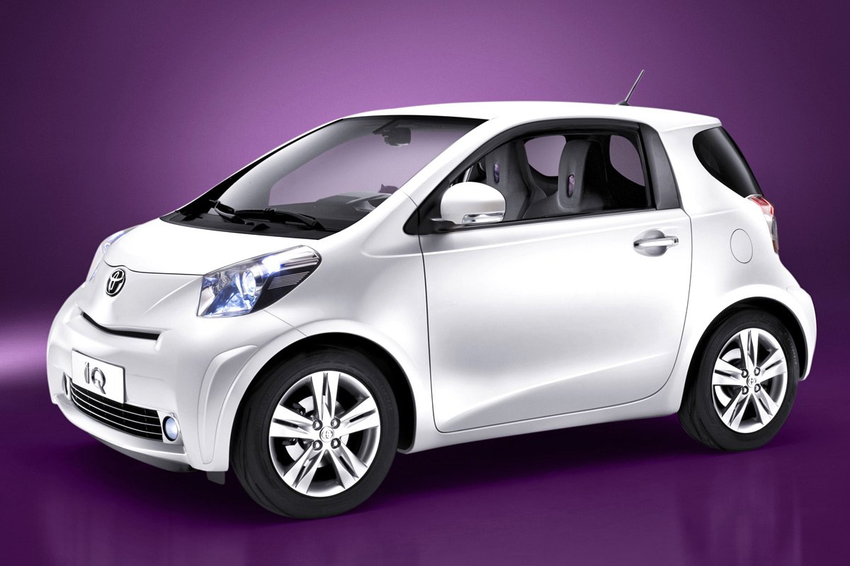 Toyota IQ. 4,3