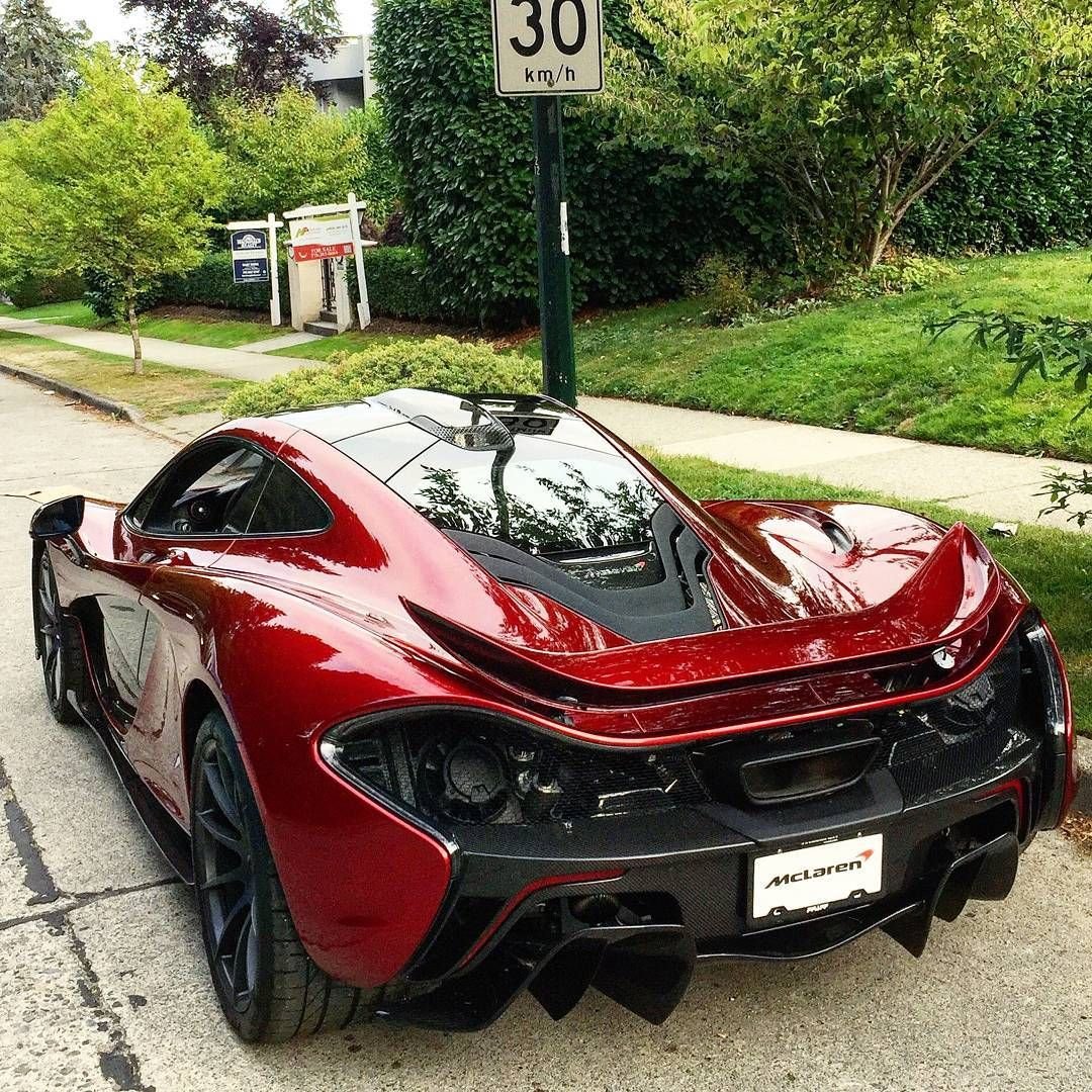 Бордовый MCLAREN p1