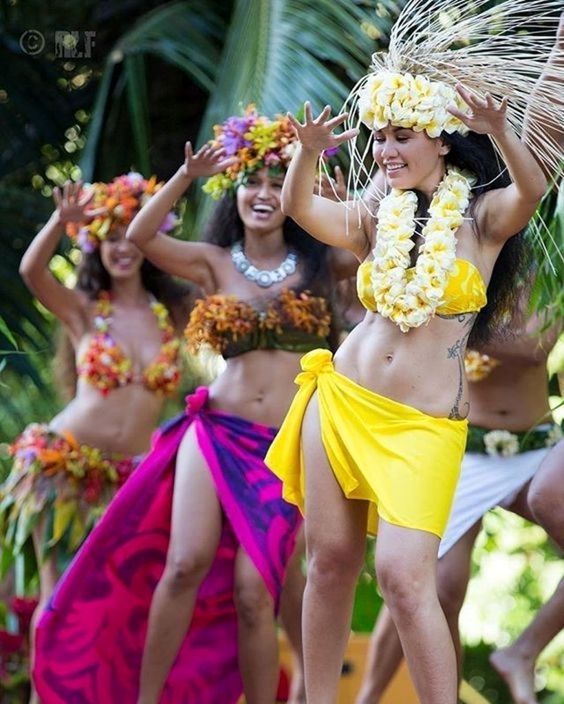 Французская Полинезия Таити девушки