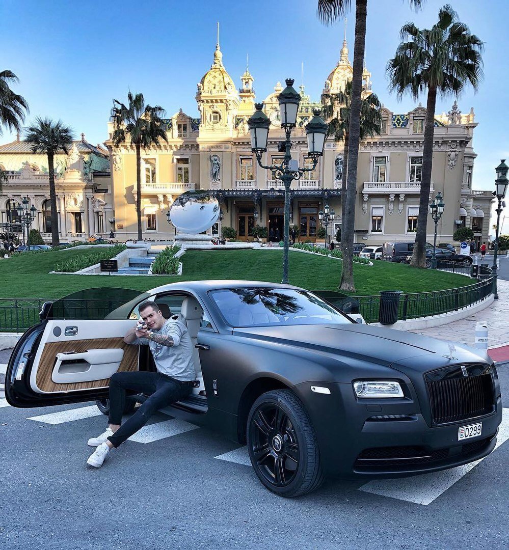 Машины миллиардеров