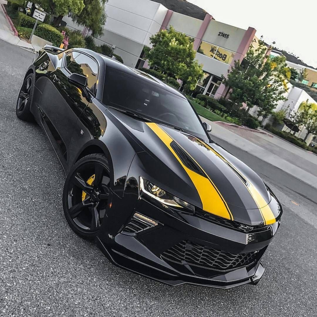 Chevrolet спорткар