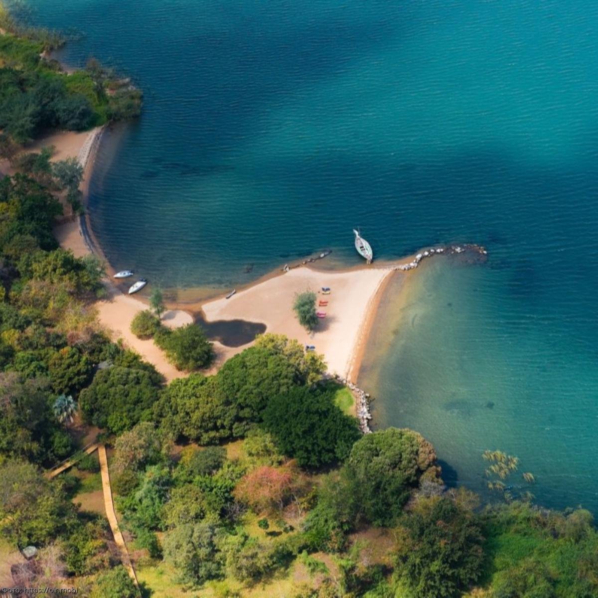 Нуаза Малави озеро