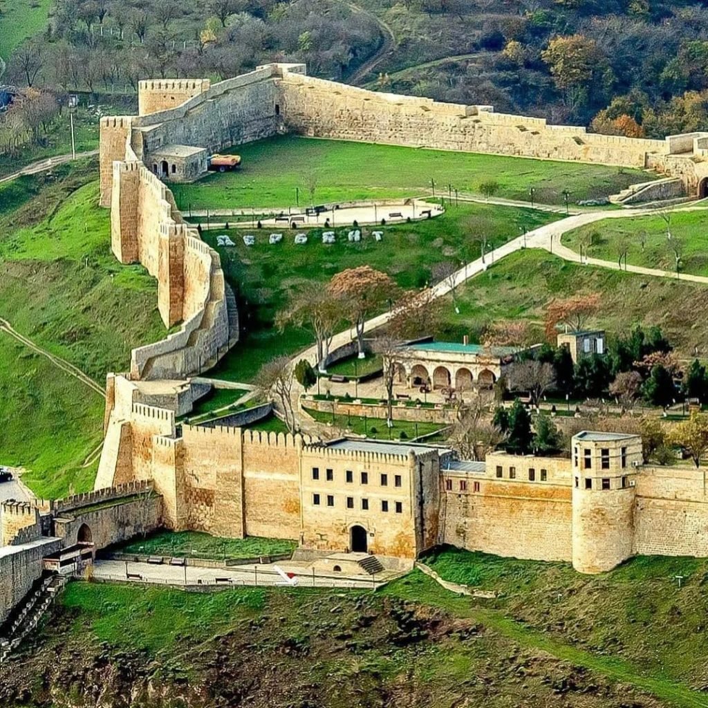 Крепость Нарын-кала в Дербенте