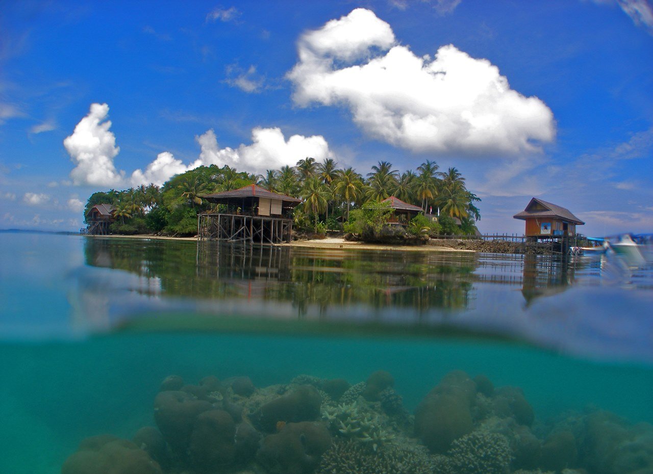 Остров Маратуа Индонезия