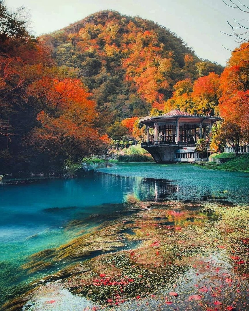 Озеро Рица Абхазия в ноябре