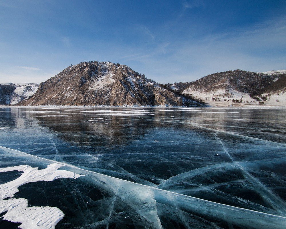 Пейзаж Байкала зимой