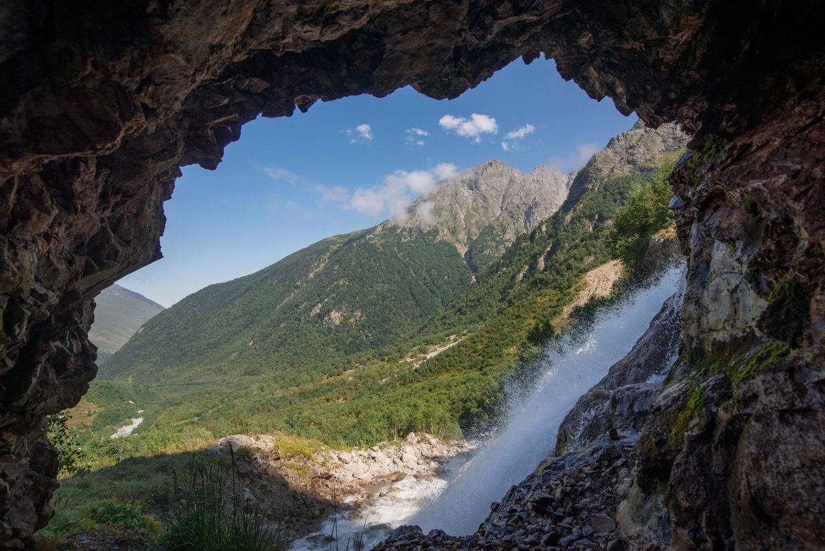 Водопад Жемчужина Северная Осетия