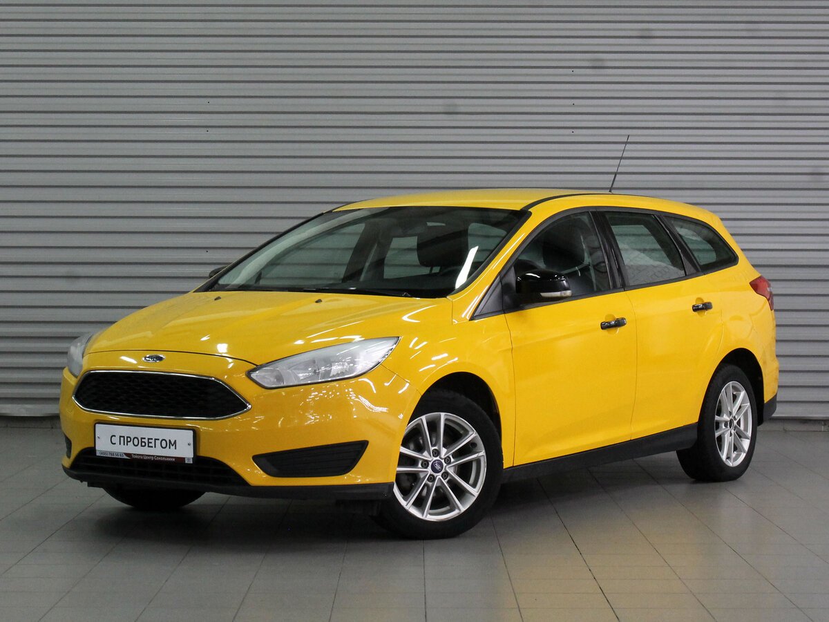 Ford Focus, 2011 универсал желтый