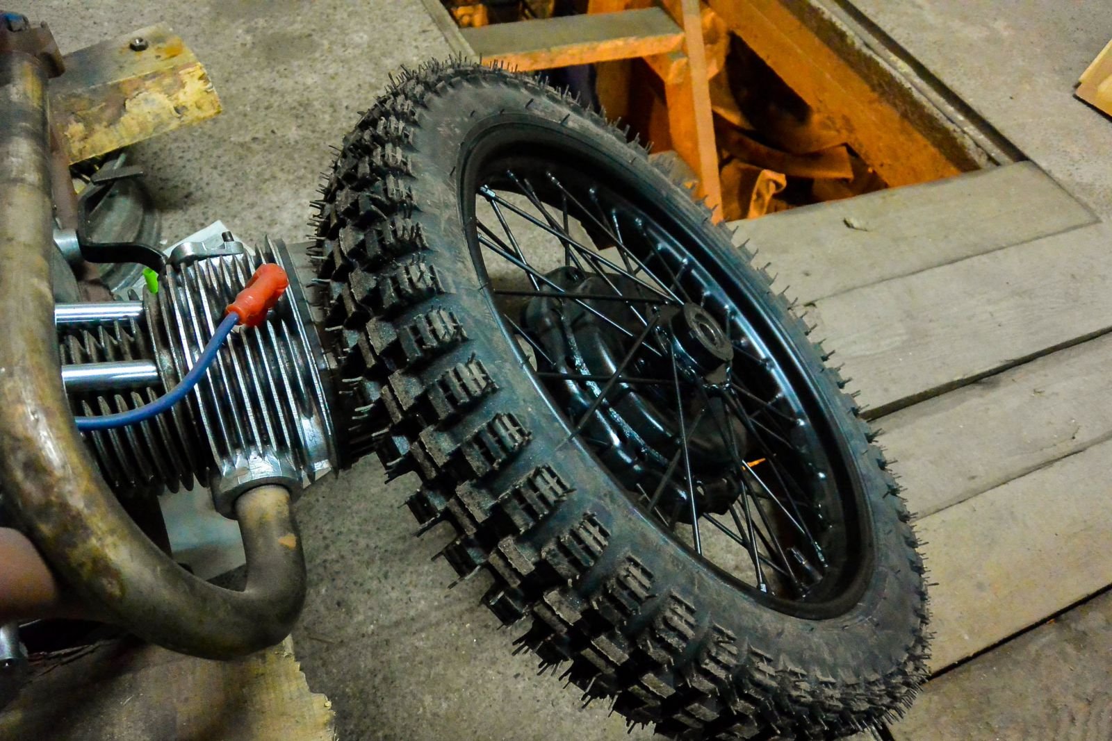 Грязевая резина на мотоцикл Урал