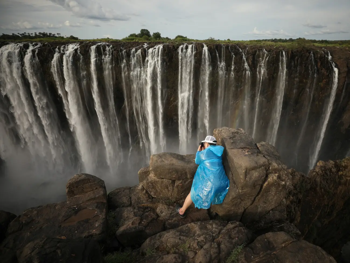 Самый большой водопад в африке