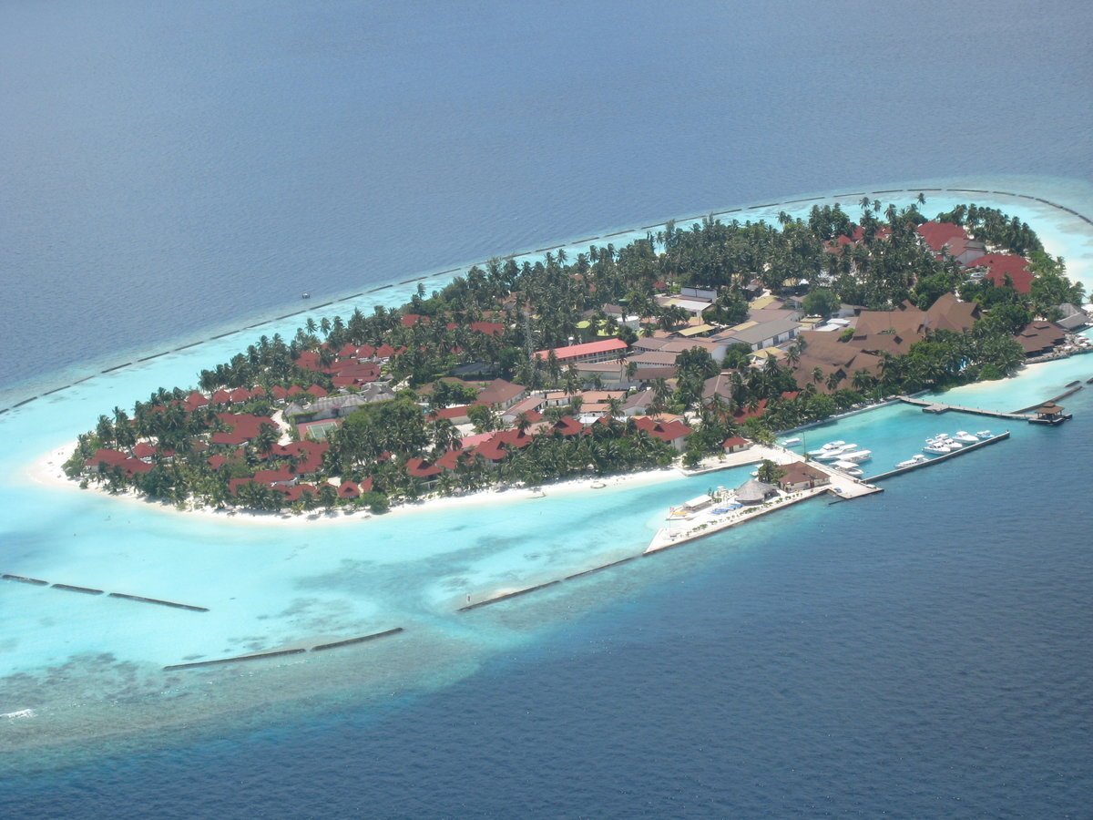 Курамати Мальдивы пляж