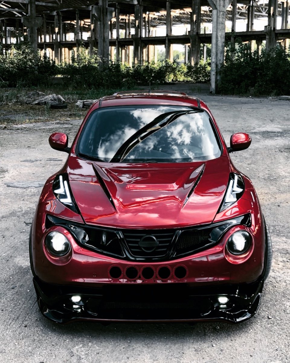 Nissan Juke в профиль