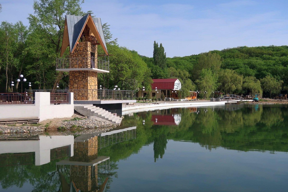 Железноводский парк озеро