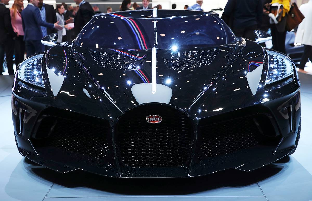 Бугатти Bugatti la voiture noire