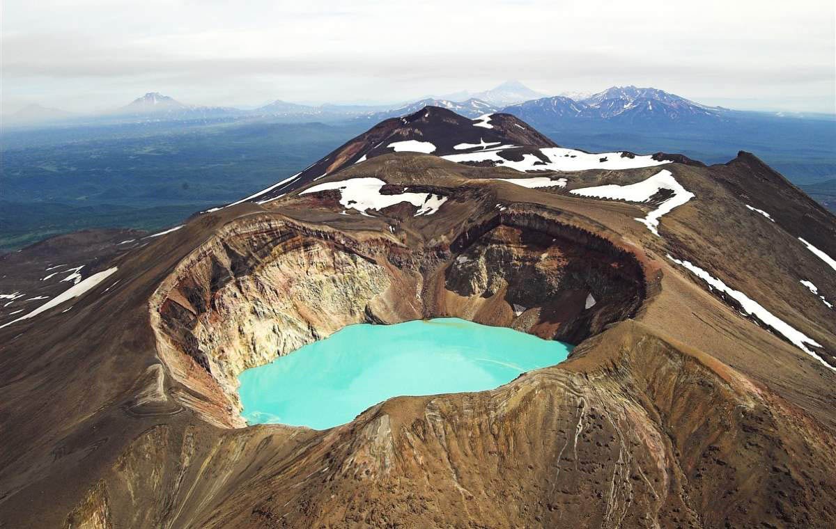 Кратер вулкана Горелый Камчатка