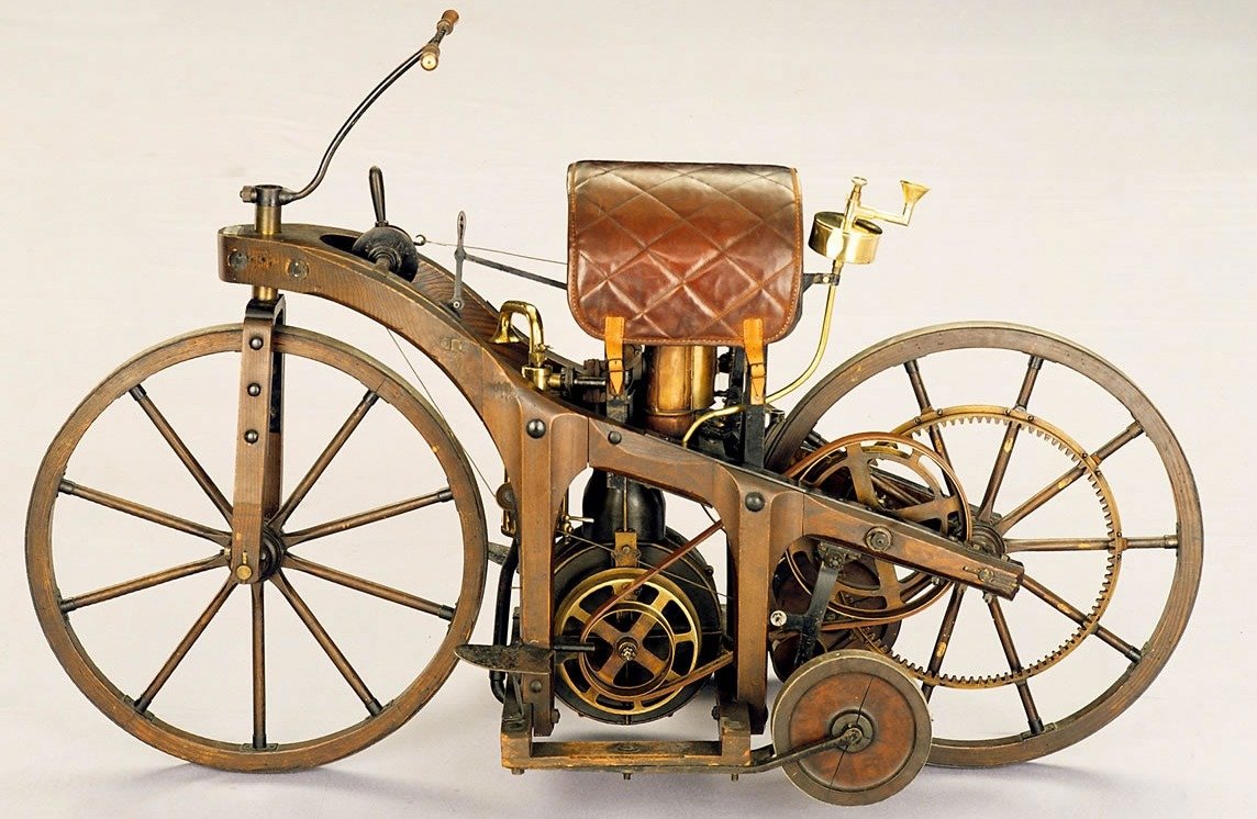 Готлиб Даймлер автомобиль 1885
