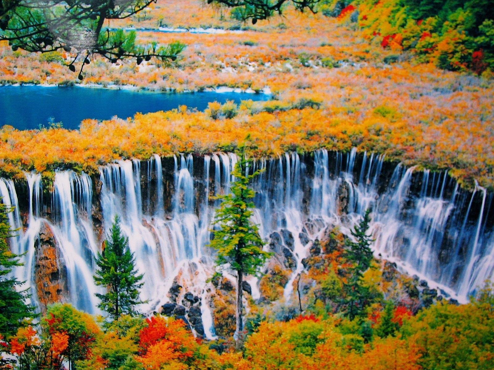 Удивительное создание природы. Долина Цзючжайгоу Китай. Долина водопадов Цзючжайгоу. Национальный парк Цзючжайгоу («Долина девяти деревень»). Долина Цзючжайгоу, Сычуань, Китай.