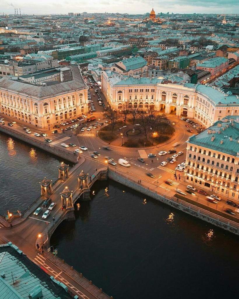 Крыши Санкт-Петербурга Рубинштейна