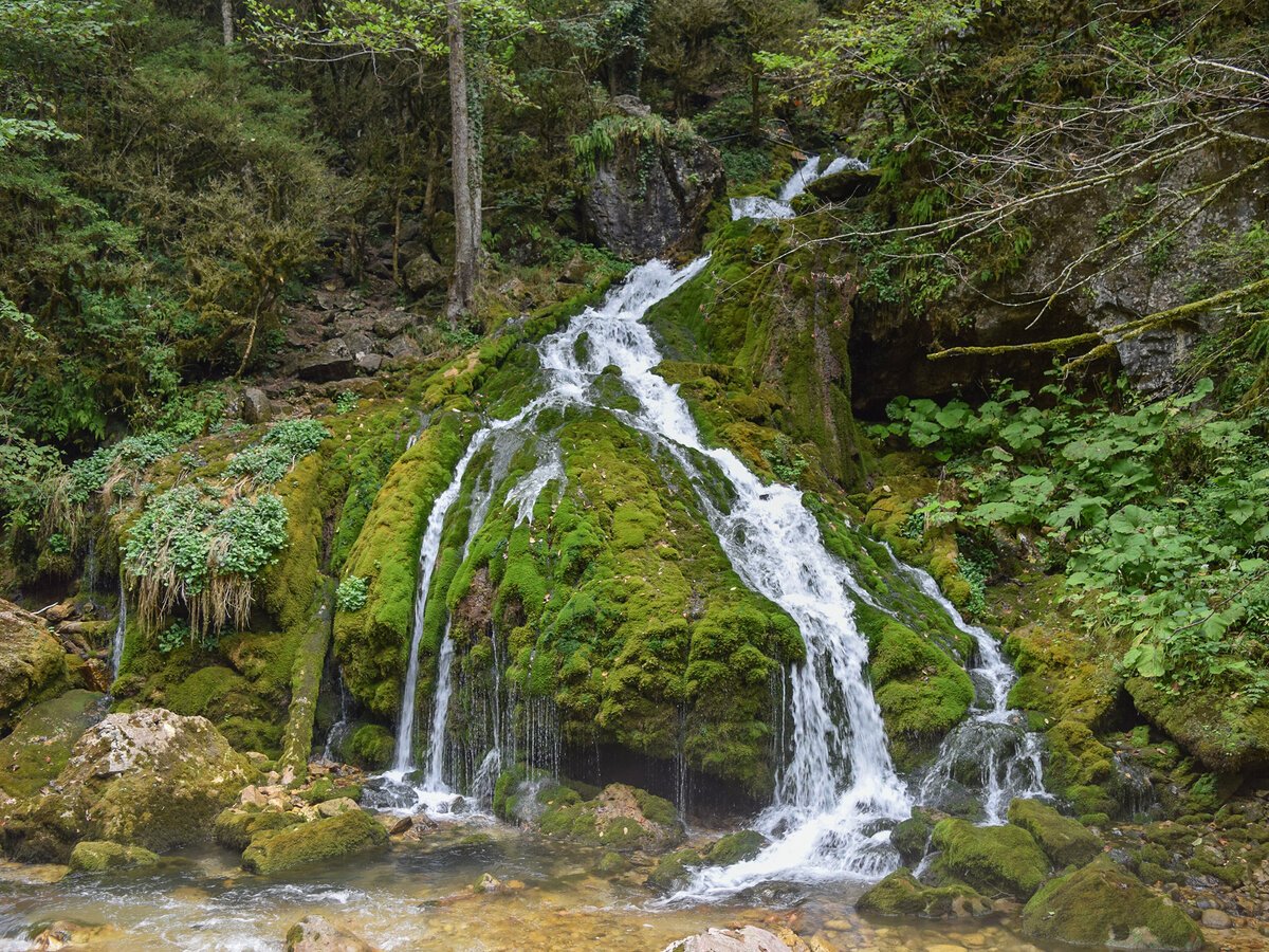 Лагонаки водопады