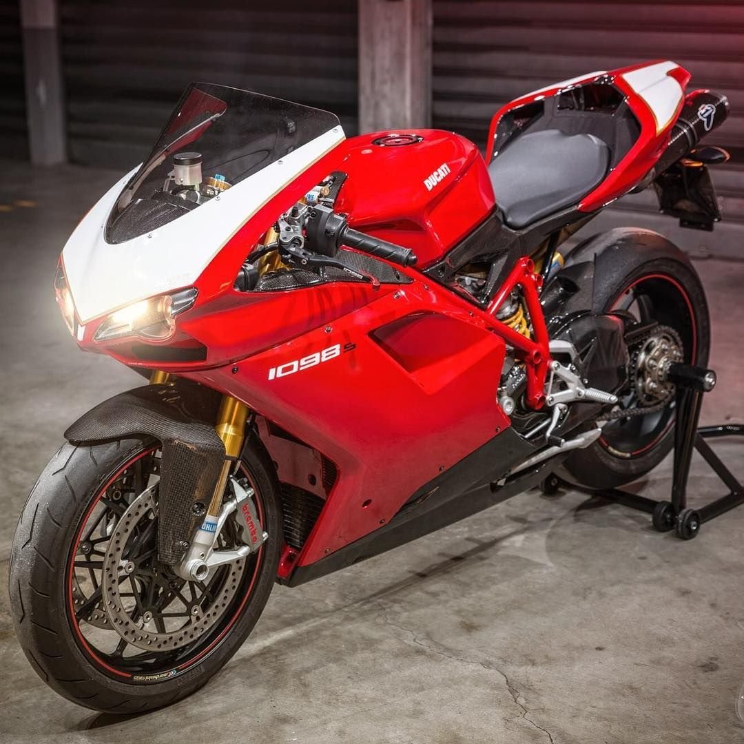 Дукати (Ducati) 1098